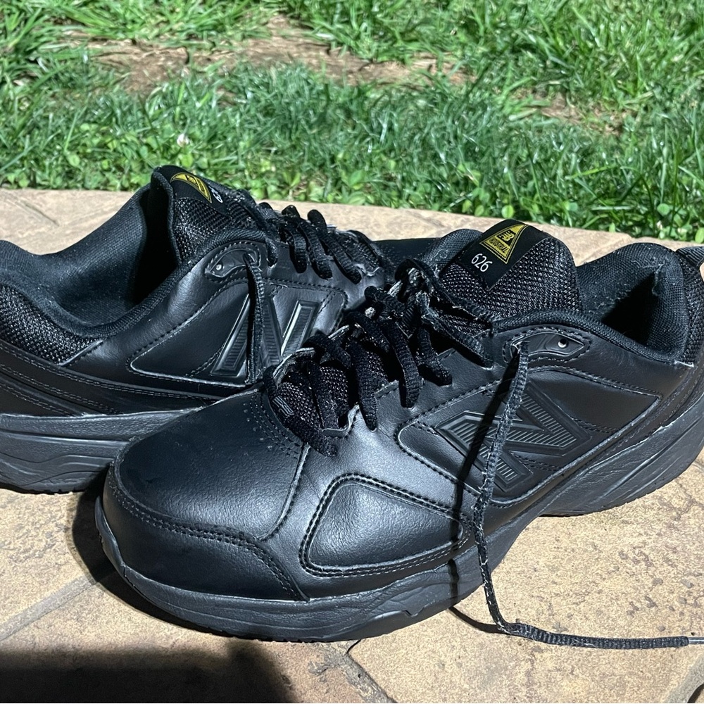 New Balance 626v2 Industrial Mens Size 9.5  4E Shoes Triple Black MID626K2